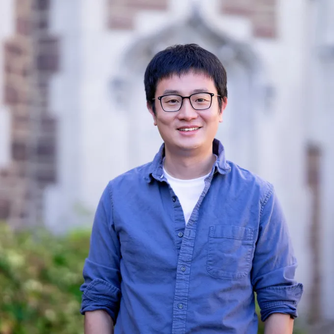 ​Xinyi Liu